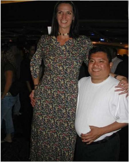 241 3 عکس بلندترین دخترهای جهان