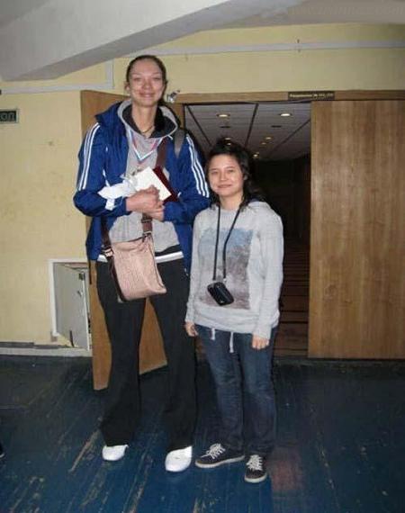 241 6 عکس بلندترین دخترهای جهان