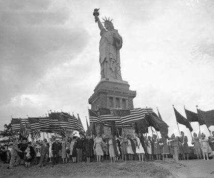 آیا میدانید تاریخچه مجسمه آزادی آمریکا چیست؟