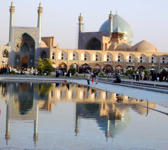 esfahan-emam-mosque3.jpg