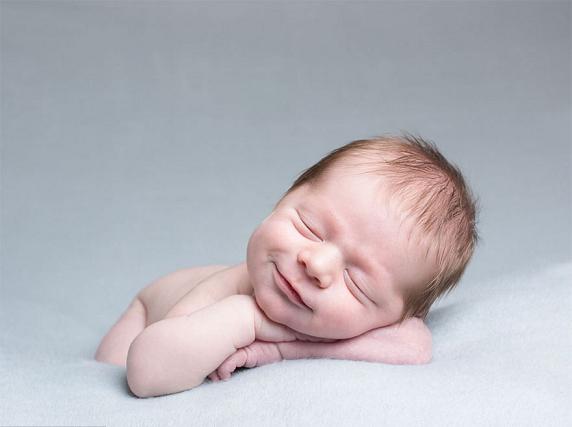 sleeping baby photography karen wiltshire 1  880 عکس نوزادهای بامزه و ناز