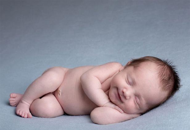 sleeping baby photography karen wiltshire 8  880 عکس نوزادهای بامزه و ناز