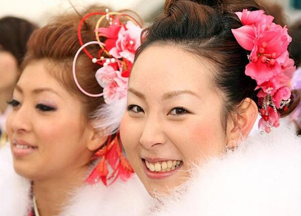 www.rahafun.com ax 2khtara japoni 10 عکسهایی از جشن بلـوغ دختـرهای ژاپنی
