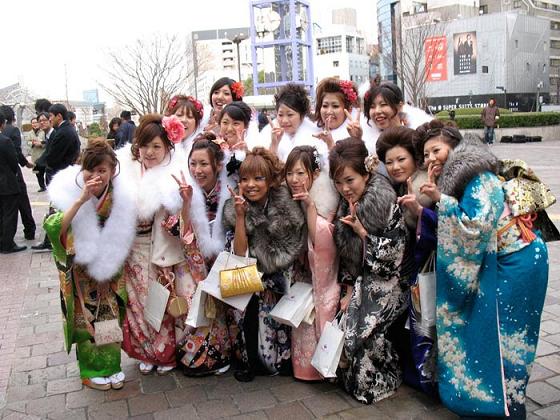www.rahafun.com ax 2khtara japoni 14 عکسهایی از جشن بلـوغ دختـرهای ژاپنی