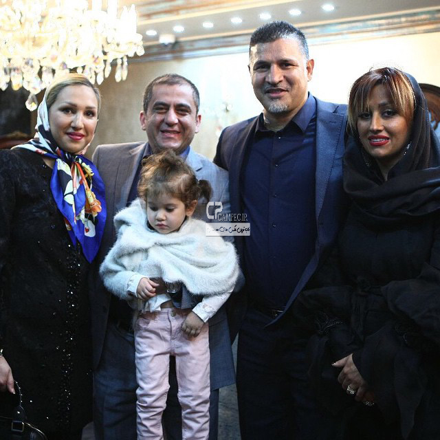 عکس های جدید علی دایی در افتتاح گالری جواهر همسرش